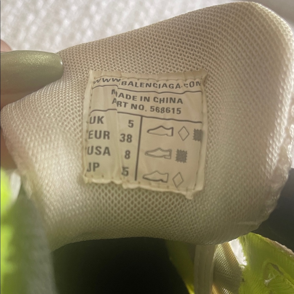Balenciaga women’s White Sneakers with Neon Yellow Accents - Picture 9 of 13